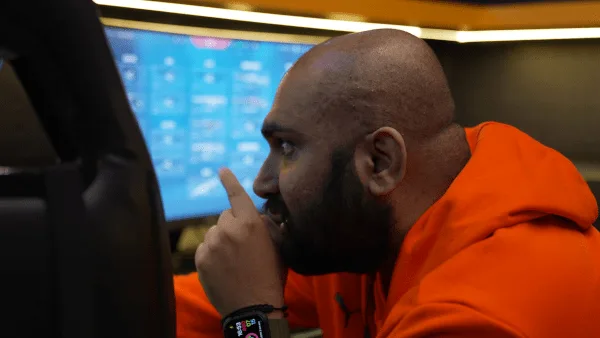 vikrant guiding student in gameplay